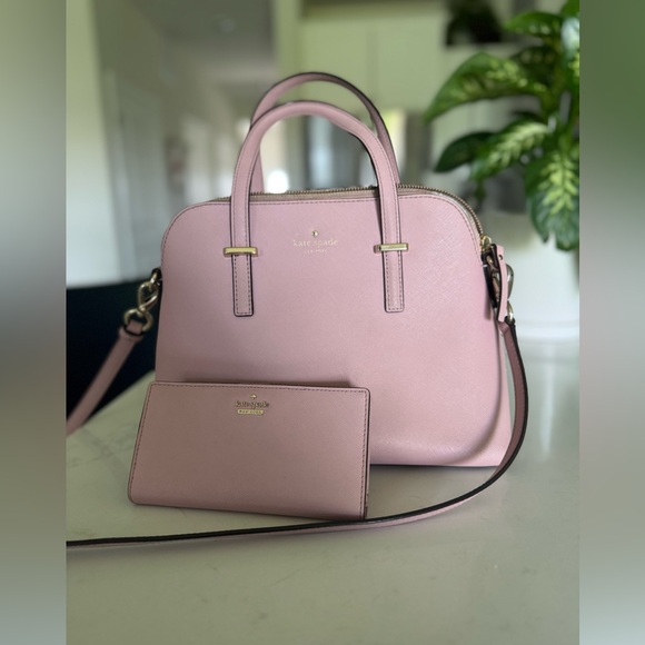 kate spade Handbags - Kate Spade Medium Satchel & Wallet